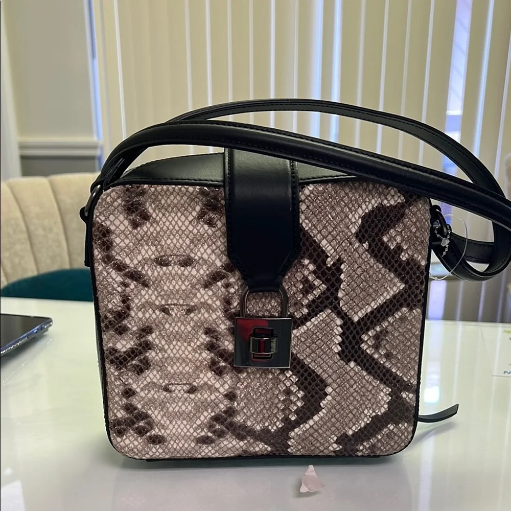 Snakeskin Pattern Crossbody Bag - Picture 1 of 6